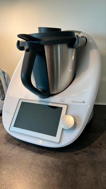 Thermomix tm6 beschikbaar voor biedingen