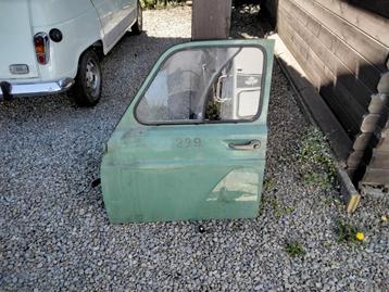 Renault 4l onderdelen  beschikbaar voor biedingen