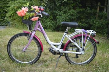 meisjesfiets BNB Bike beschikbaar voor biedingen