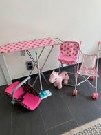 Speelgoed - complete set met buggy, zitje, strijkplank, ..., Ophalen, Zo goed als nieuw