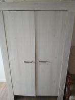 Kleerkast en commode, Ophalen, Gebruikt