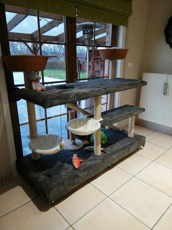 Arbre à chat, Animaux & Accessoires, Accessoires pour chats, Comme neuf, Enlèvement ou Envoi