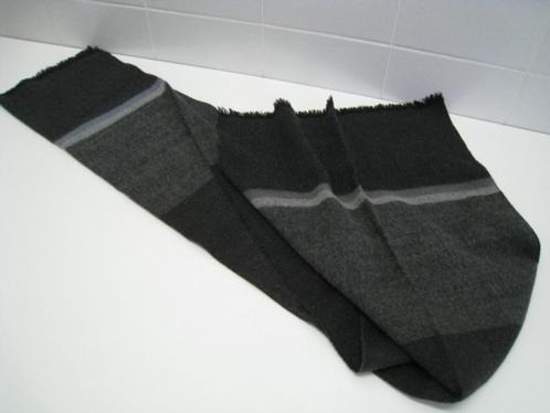 Sjaal, grijs, lengte 128cm x breedte 40cm., Kleding | Heren, Mutsen, Sjaals en Handschoenen, Sjaal, Ophalen of Verzenden