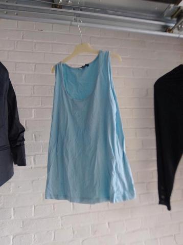 Topje maat XL  beschikbaar voor biedingen