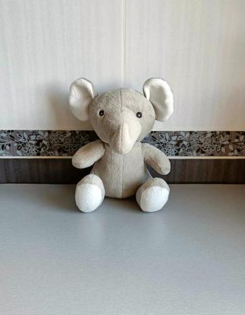 Knuffel - Olifant - Unilever - Pairi Daiza - May - €2,50 beschikbaar voor biedingen