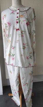 Prachtige pyjama met bloemen Maat: L, Kleding | Dames, Ophalen of Verzenden, Zo goed als nieuw, Maat 42/44 (L)