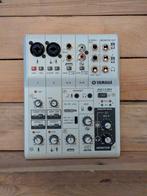 Yamaha AG-06 - Table de mixage et carte son, Enlèvement ou Envoi, Entrée micro