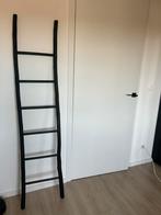 Houten deco trap, Doe-het-zelf en Bouw, Ophalen, Zo goed als nieuw, Trap