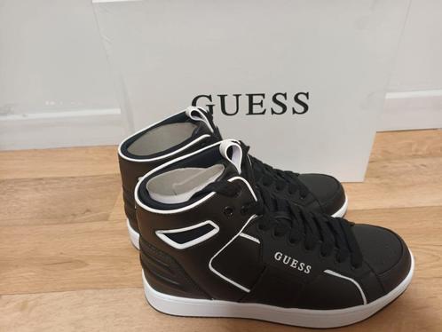 Nieuwe basket sneakers guess maat 38, Kleding | Dames, Schoenen, Nieuw, Ophalen of Verzenden