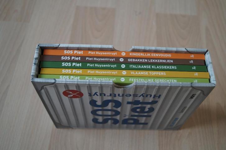 Kookboeken SOS PIET, Boeken, Kookboeken, Ophalen of Verzenden