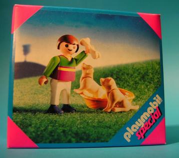 PLAYMOBIL - KIND MET PUPIES - 4598 - Specialset - Nieuw -  beschikbaar voor biedingen