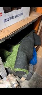 Beau gazon artificiel. Taille : Environ 2 x [1 m x 2 m], Jardin & Terrasse, Gazon & Gazon artificiel, Enlèvement, Utilisé, Gazon artificiel