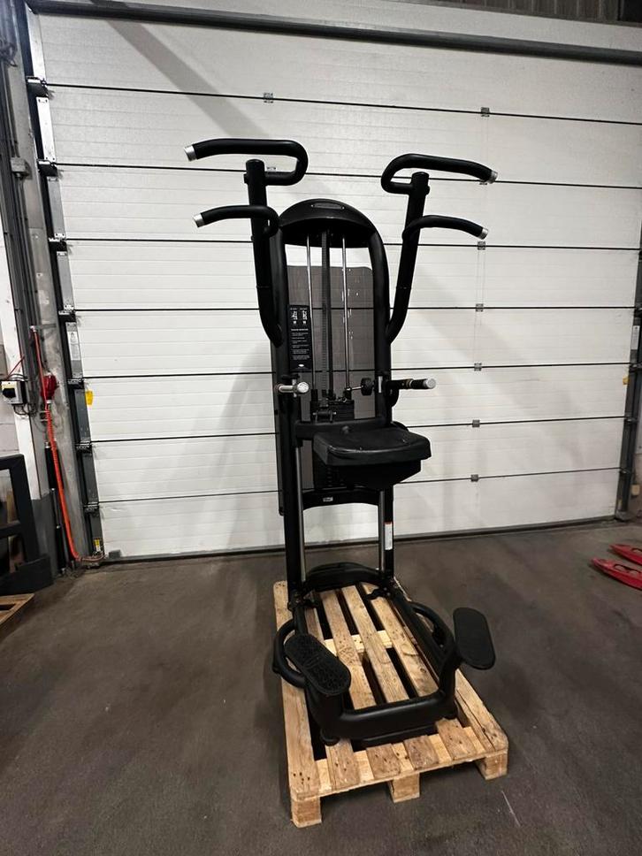 Matrix Chin Dip Assist, Sport en Fitness, Fitnessapparatuur, Gebruikt, Krachtstation, Ophalen