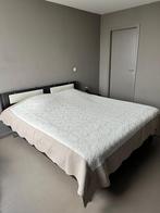 Bedsprei, Enlèvement, Comme neuf