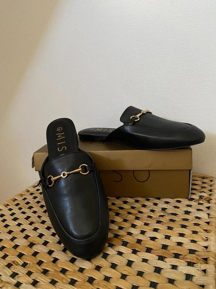 MISO - zwarte muiltjes - maat 40, Kleding | Dames, Schoenen, Nieuw, Sandalen of Muiltjes, Zwart, Verzenden