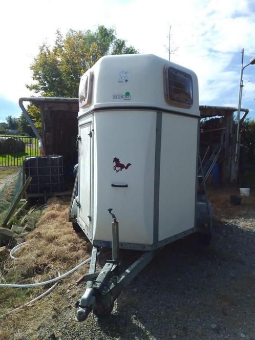 2paardstrailer, Dieren en Toebehoren, Paarden en Pony's | Trailers en Aanhangwagens, Zo goed als nieuw, Ophalen