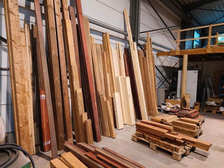 Hout, Doe-het-zelf en Bouw, Hout en Planken, Nieuw, Plank, Overige houtsoorten, 250 tot 300 cm, 25 tot 50 mm, Ophalen