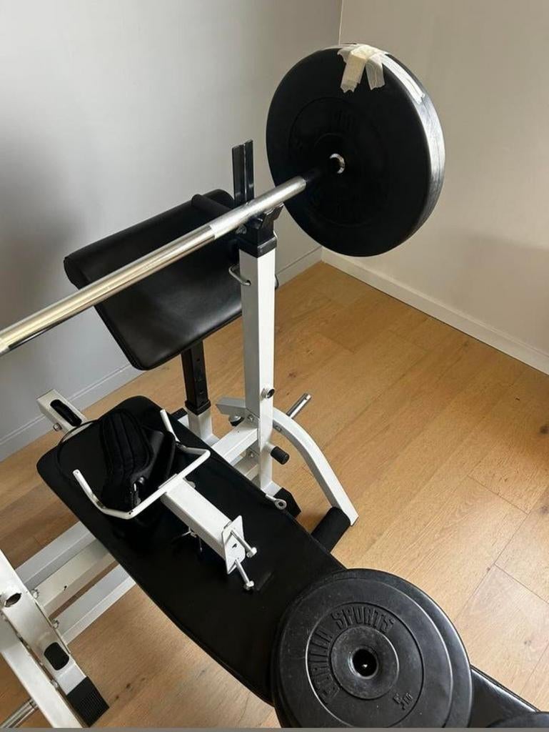 Banc de fitness avec haltères. Benchbank. Entraînement, Sports & Fitness, Enlèvement, Jambes