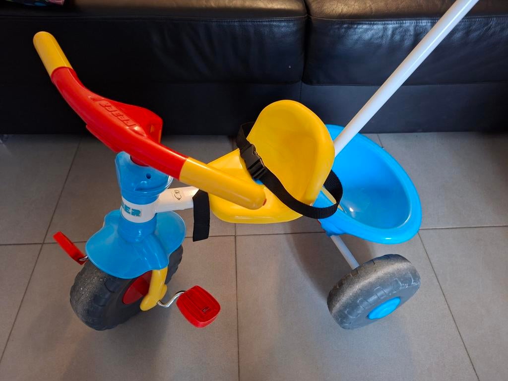 Driewieler met duwstang, Ophalen, Zo goed als nieuw, Feber, Duwstang