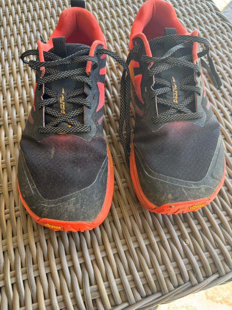 Altra Lone Peak 9+ maat 44, Sports & Fitness, Course, Jogging & Athlétisme, Autres marques, Course à pied, Enlèvement ou Envoi