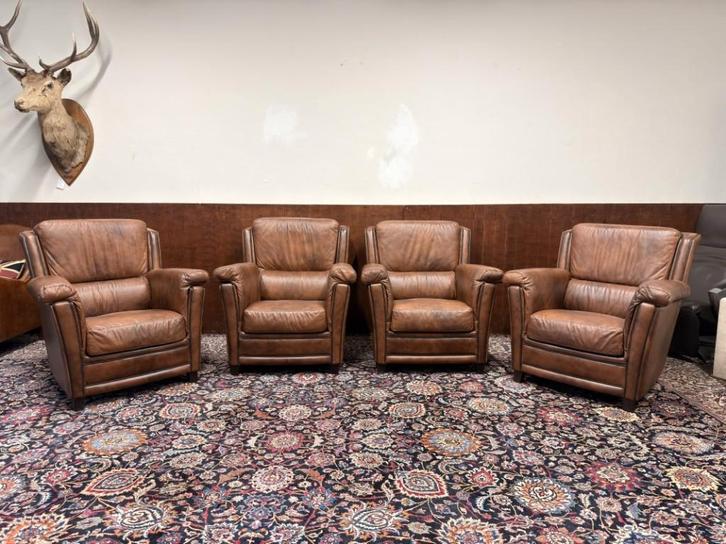 Set Klassiek Engels Chesterfield Fauteuils, Antiek en Kunst, Antiek | Kantoor en Zakelijk, Ophalen