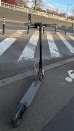 Trotinette electrique xiaomi m365 essentiel, Vélos & Vélomoteurs, Trottinettes, Enlèvement, Utilisé