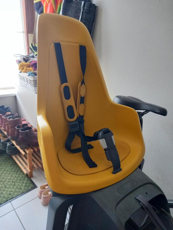 Fietsstoeltje Bobike Maxi (2 stuks), Fietsen en Brommers, Fietsaccessoires | Fietsstoeltjes, Zo goed als nieuw, Achterzitje, 9 t/m 36 kg