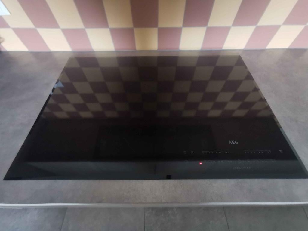 Kookplaat AEG, Elektronische apparatuur, Kookplaten, Zo goed als nieuw, Inbouw, Inductie, 4 kookzones, Ophalen