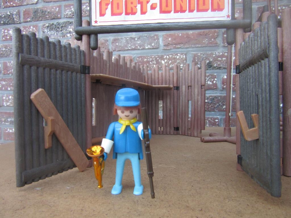 Playmobil Geobra Fort Union 1976, Enlèvement ou Envoi