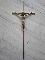 Jezus aan het kruis, Verzamelen, Ophalen