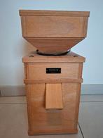 Hawo's Queen 2 getreide mühle /een elektrische graanmolen, Ophalen, Zo goed als nieuw