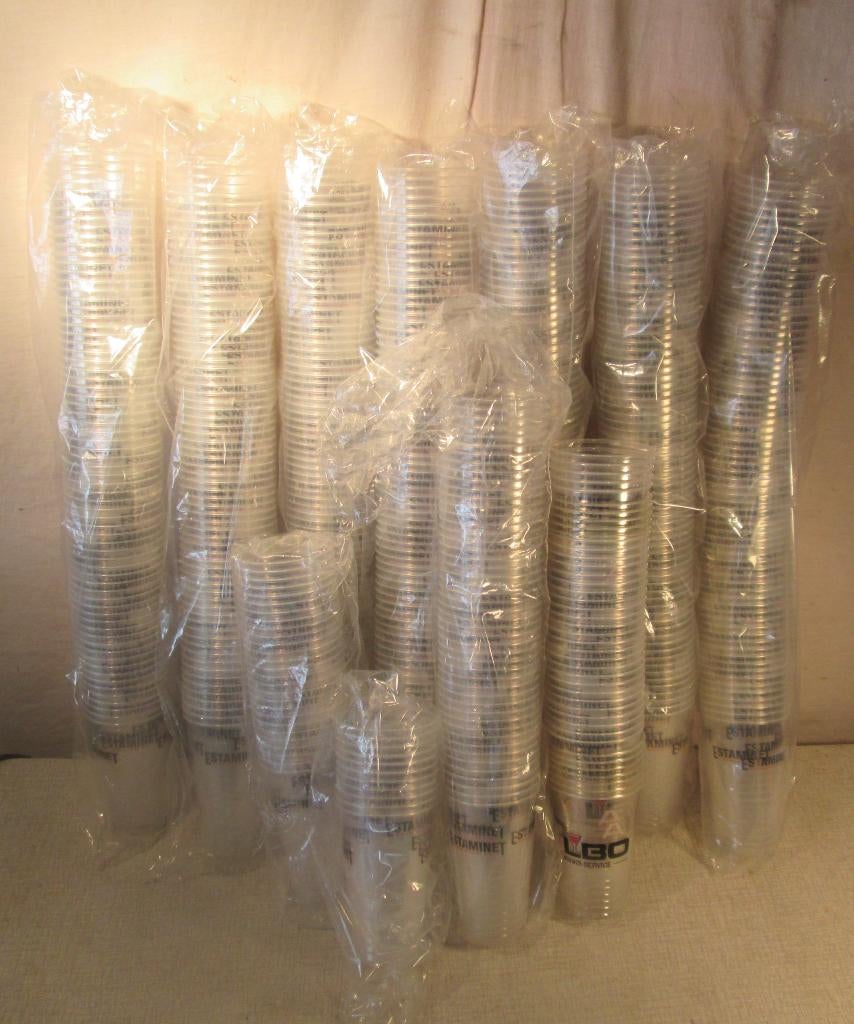 Très gros lot de gobelets en plastique - Estaminet - NEUF, Maison & Meubles, Cuisine | Vaisselle, Enlèvement ou Envoi, Neuf, Autres matériaux