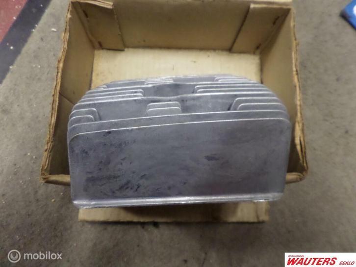 Cilinderkop gt50 suzuki 1111-46100, Motoren, Onderdelen | Suzuki, Nieuw, Ophalen of Verzenden