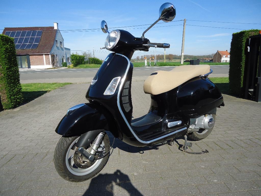 vespa gts 125, Fietsen en Brommers, Ophalen, Gebruikt, Overige modellen, Benzine