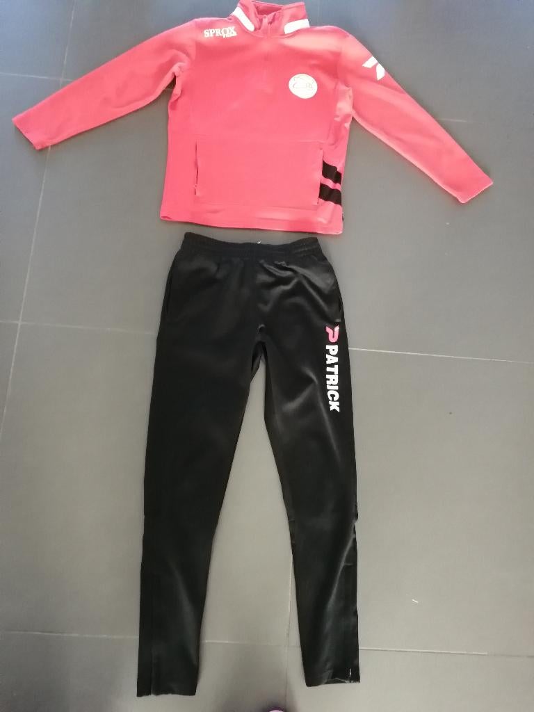 mooie training 11-12 jaar, Kinderen en Baby's, Kinderkleding | Maat 146, Ophalen of Verzenden, Zo goed als nieuw, Jongen of Meisje
