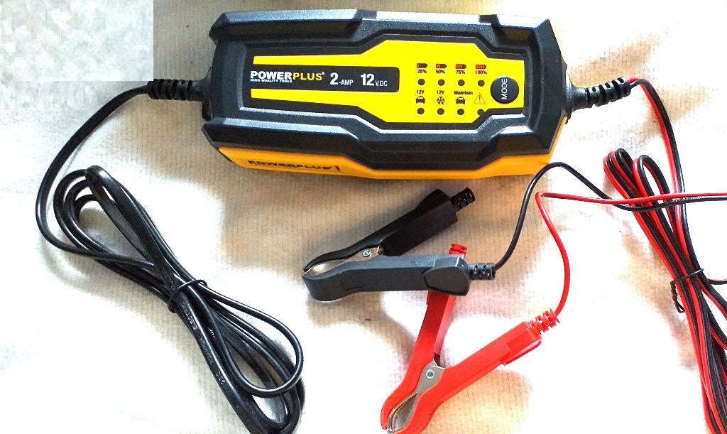 Chargeur de batterie  AUTO Powerplus POWX4201 - 12 V 60 Ah, Envoi