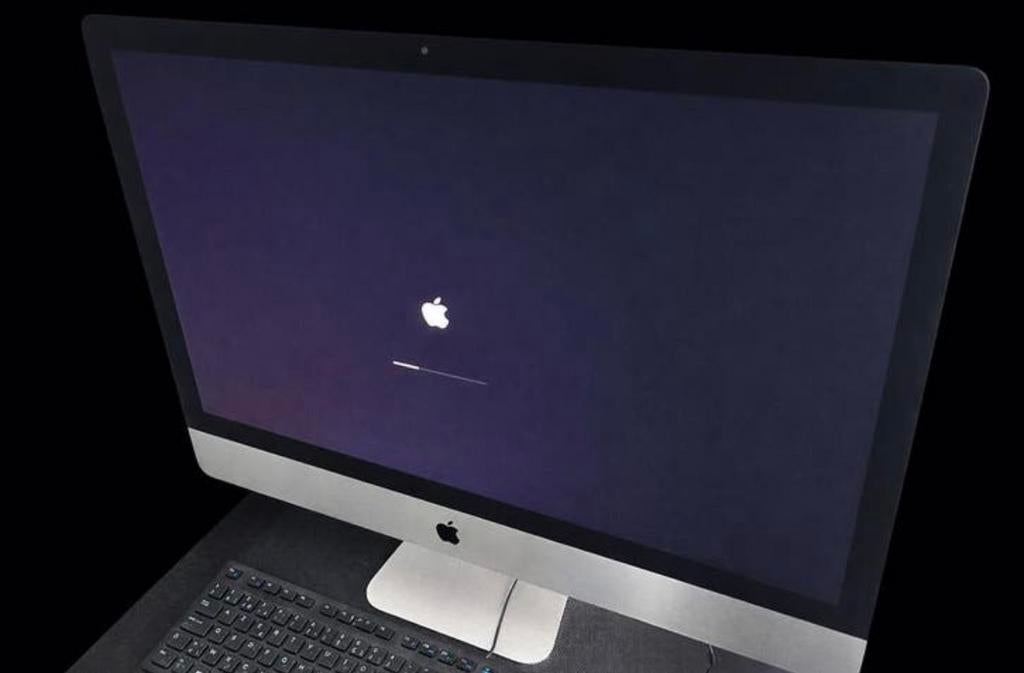 iMac 27” (Geassembleerde i9, 1TB SSD, 32gb Ram, 5K Retina), Informatique & Logiciels, Apple Desktops, 32 GB, SSD, Comme neuf, 27" 5K Retina