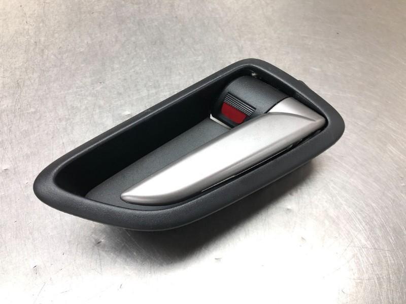 PORTIERGREEP BUITEN RECHTS VOOR Mazda 2 (DJ / DL), Gebruikt, Voor, Mazda