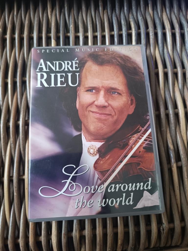 twee muziek dvd's, Audio, Tv en Foto, DVD spelers, Ophalen