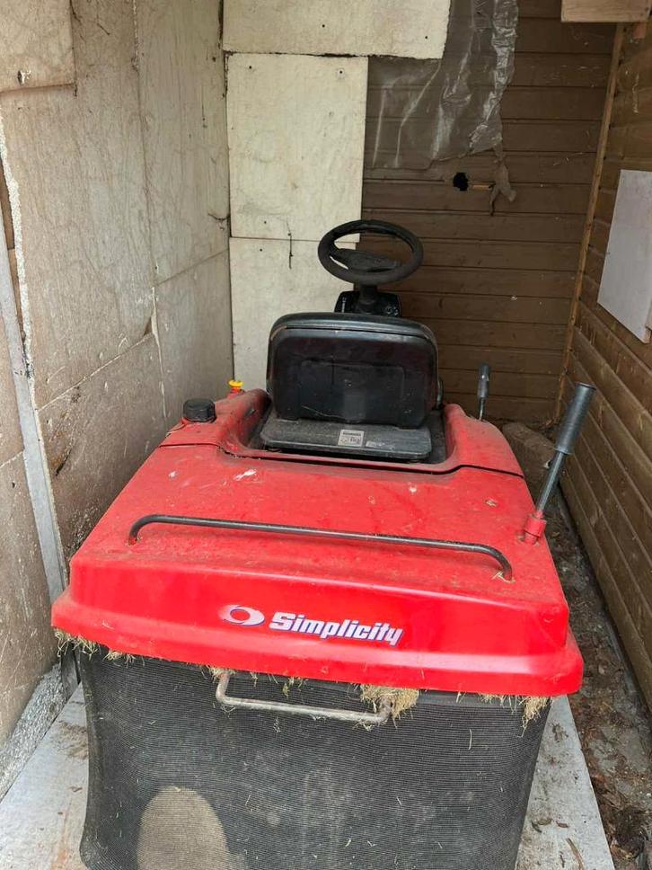 Tondeuse autoportée Simplicity Coronet, Jardin & Terrasse, Tondeuses autoportées, Utilisé, Moins de 90 cm, Démarrage électrique