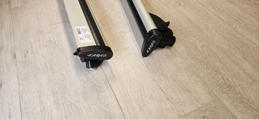 Barres de toit pour BMW X4, Autos : Divers, Porte-bagages, Comme neuf, Enlèvement