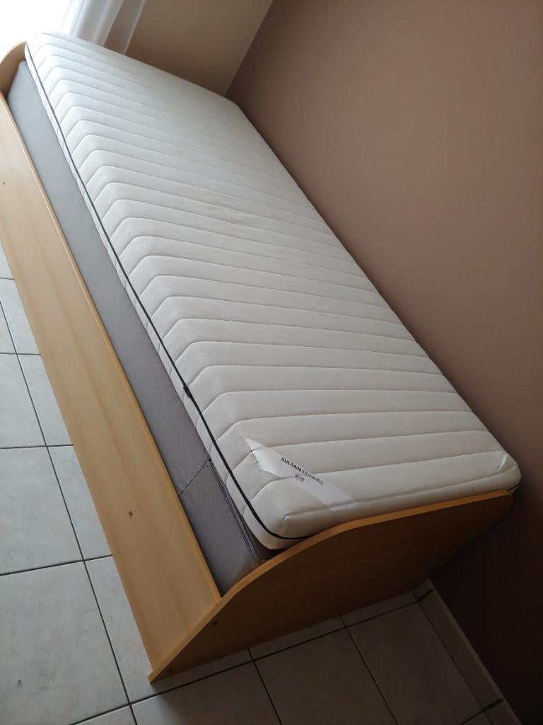 1 lit avec un bon lattoflex réglable et un matelas, Maison & Meubles, Chambre à coucher | Lits, Comme neuf, Une personne, 90 cm