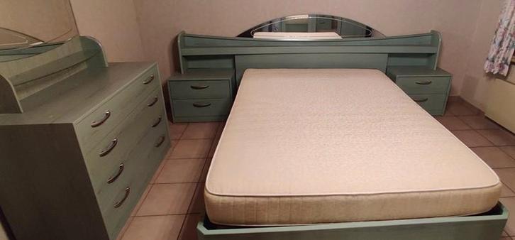 complete slaapkamer, Huis en Inrichting, Slaapkamer | Bedden, Zo goed als nieuw, Tweepersoons, 140 cm, 210 cm, Overige materialen