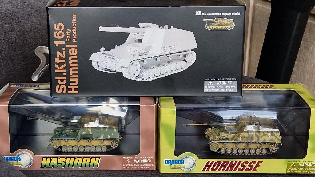 Dragon Armor Hummel Hornisse Nashorn tanks gepantserde tank, Verzamelen, Militaria | Tweede Wereldoorlog, Landmacht, Miniatuur of Beeldje