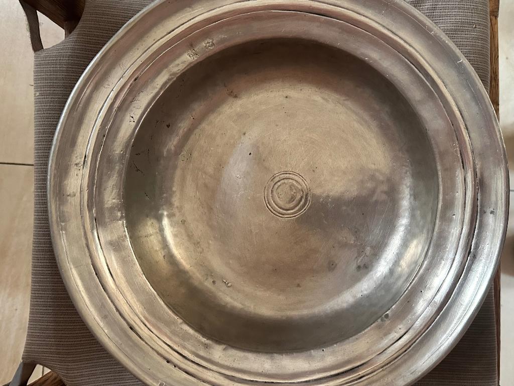 Tinnen schaaltje, Ophalen