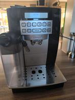 Machine à café entièrement automatique de la marque DeLonghi, Enlèvement, Cafetière, Café en grains