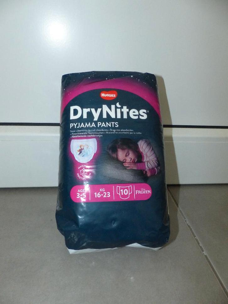 Pakje Dry Nites ongeopend, Kinderen en Baby's, Badjes en Verzorging, Zo goed als nieuw, Ophalen of Verzenden