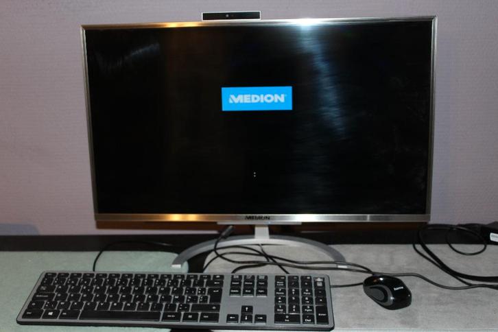 PC Ordinateur de bureau Medion E23201  Tout-en-un, Informatique & Logiciels, Ordinateurs de bureau, Utilisé, 2 à 3 Ghz, 4 GB, Enlèvement ou Envoi