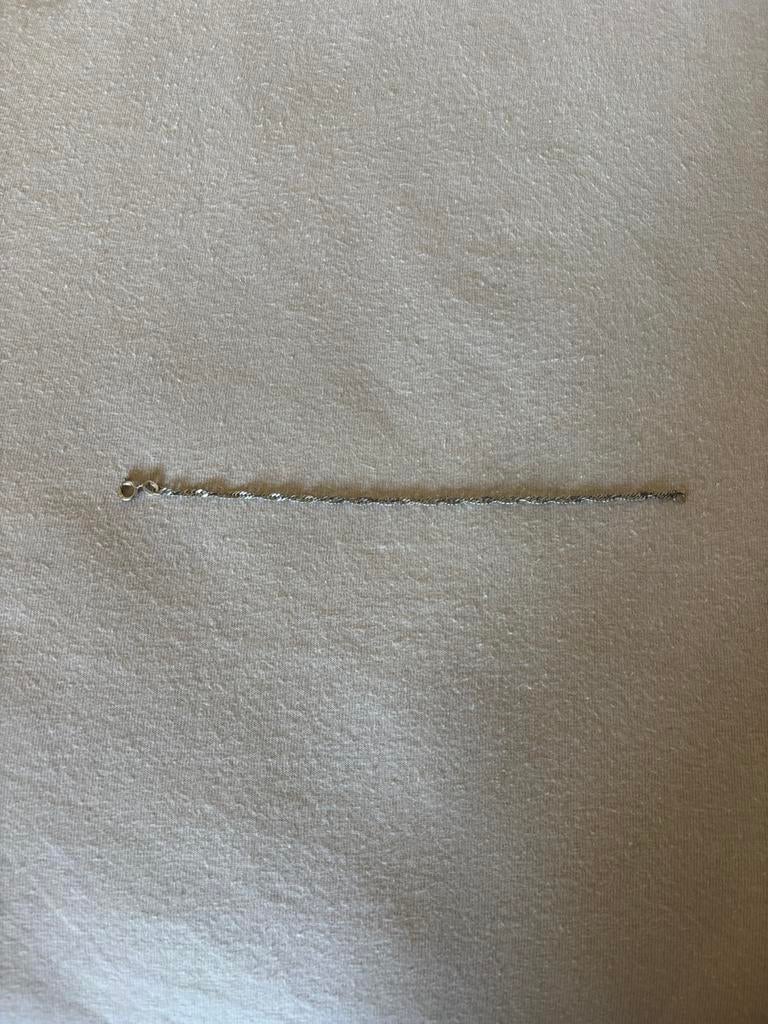 Zilveren gedraaide armband met mini schakels, Ophalen of Verzenden, Zo goed als nieuw, Zilver