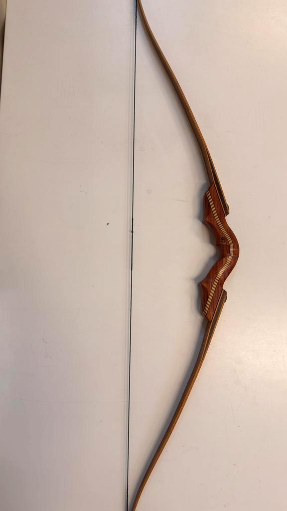 Bearpaw Mohawk recurve take down 58” - 50#, Sports & Fitness, Tir à l'arc, Comme neuf, Arc recurve, Enlèvement